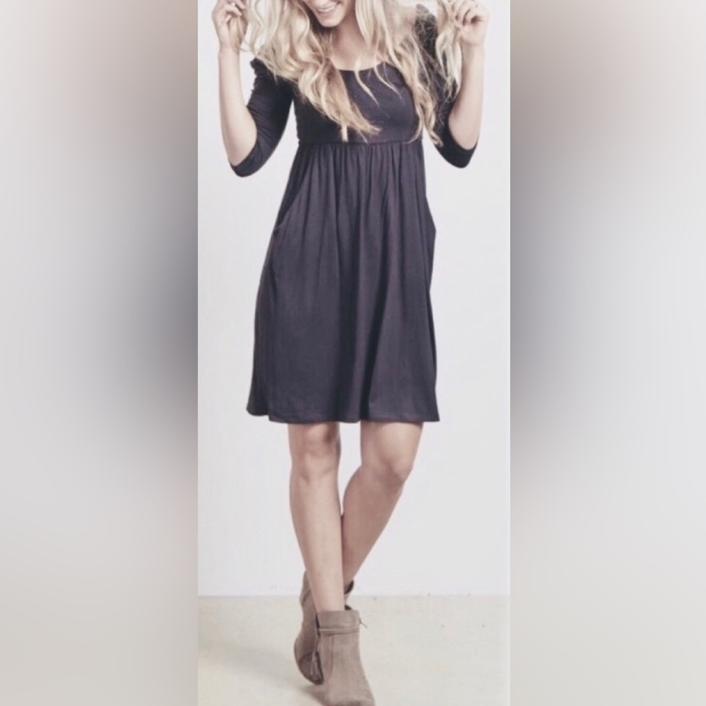 Charlotte Russe cute flirty, low neckline size small dress